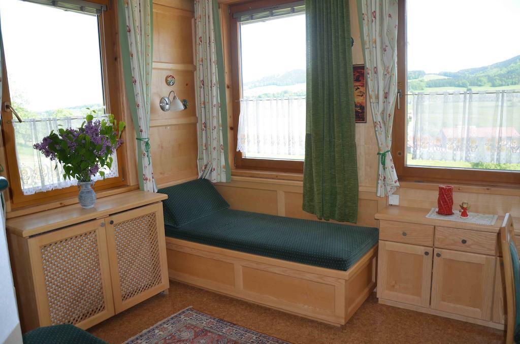 Ferienhaus Mitterbauer Oberhofen am Irrsee Rum bild