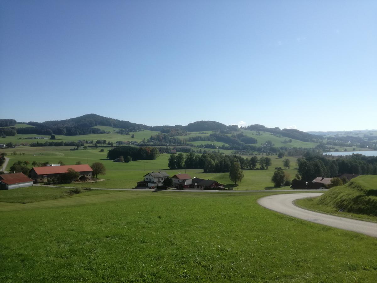 Ferienhaus Mitterbauer Oberhofen am Irrsee Exteriör bild