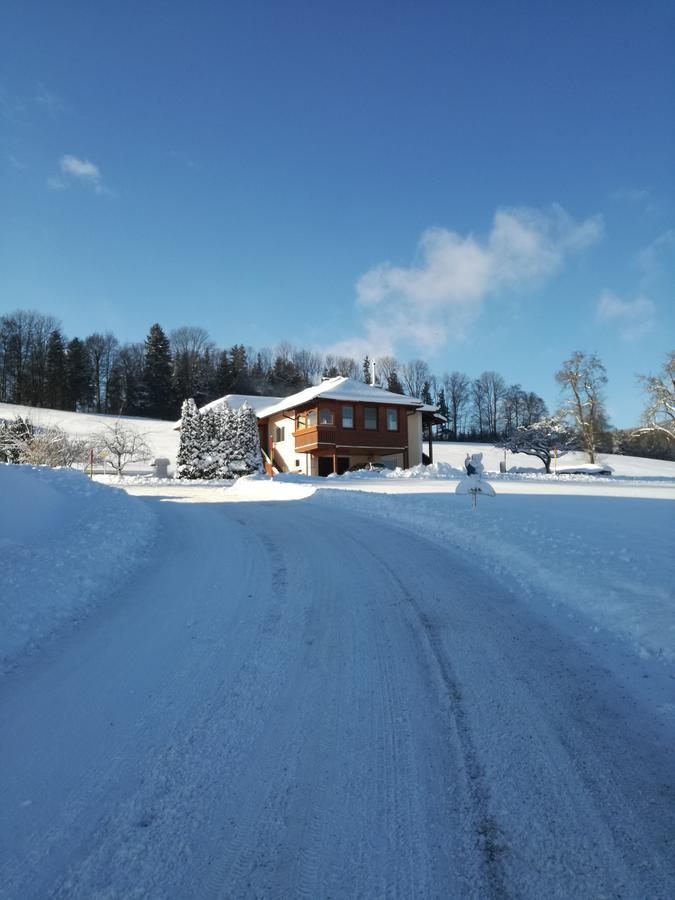 Ferienhaus Mitterbauer Oberhofen am Irrsee Exteriör bild
